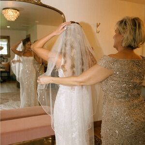 Toni Federici- Maldives. Beaded lining wedding veil